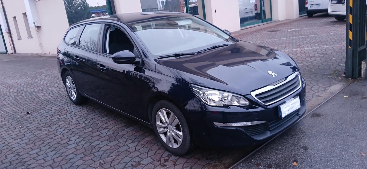 Peugeot 308 1.6 hdi s.w. neopatentati