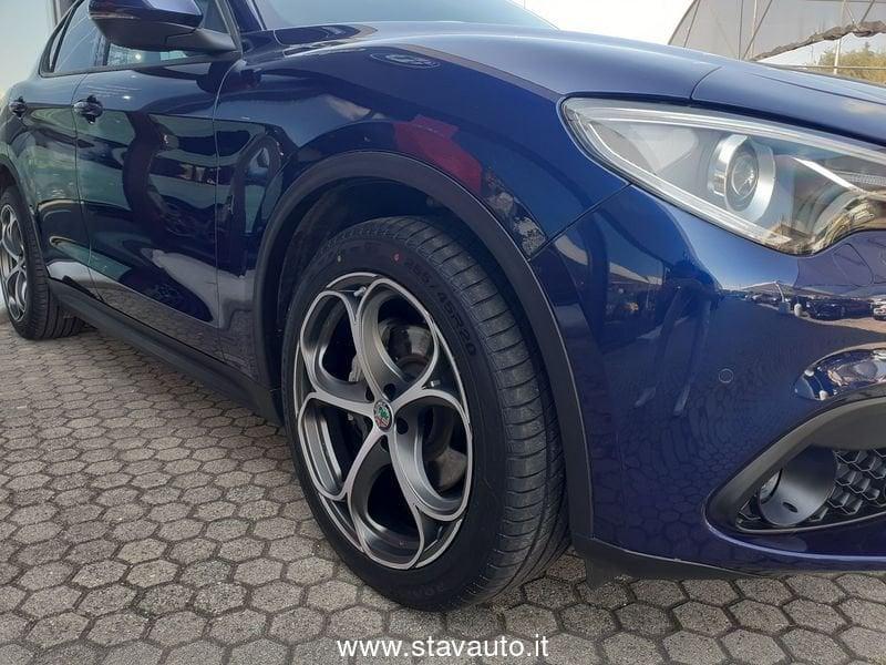 Alfa Romeo Stelvio 2.2 Turbodiesel 160 CV AT8 RWD Business - CERCHI DA 20"