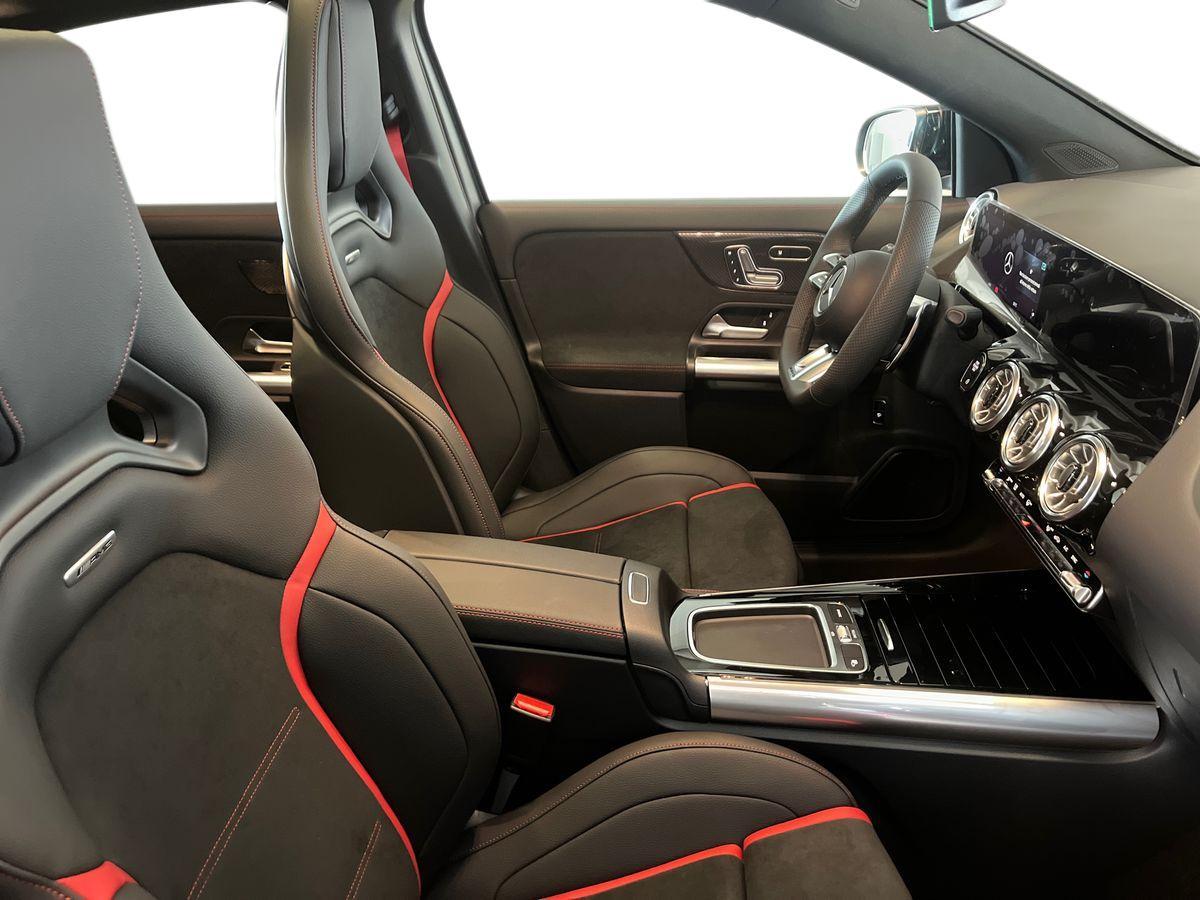 Mercedes-Benz Mercedes-AMG GLA 35 4MATIC