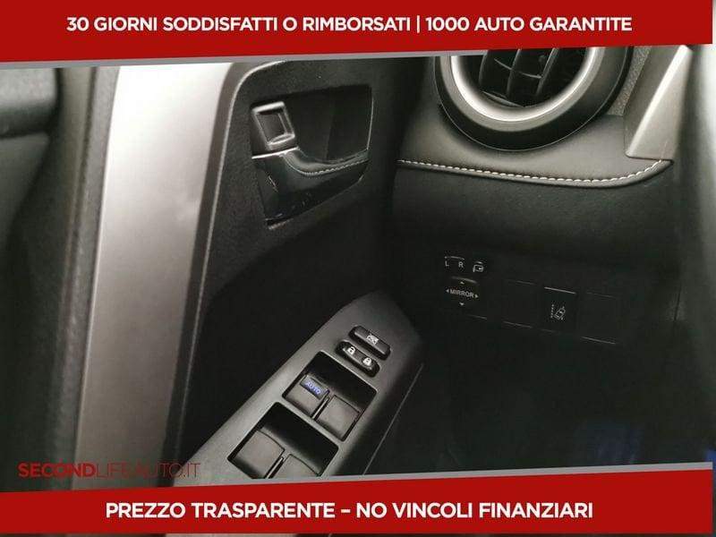 Toyota RAV4 2.0 d-4d Lounge 2wd mt my17