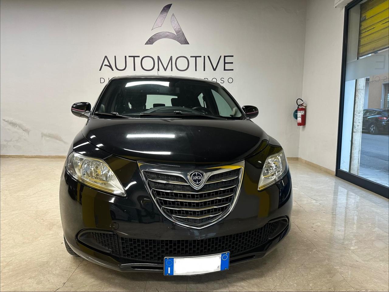 Lancia Ypsilon 1.2 69 CV 5 porte Gold