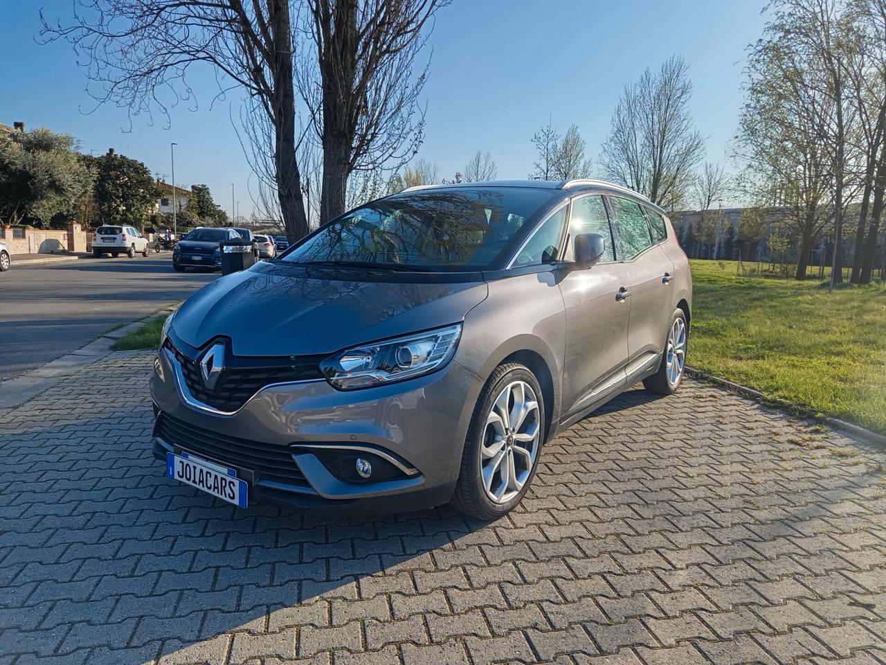 Renault Grand Scenic dCi 130 CV Energy Initiale Paris