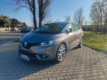 Renault Grand Scenic dCi 130 CV Energy Initiale Paris