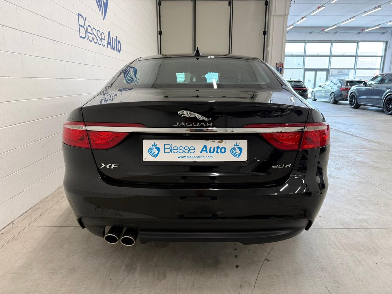Jaguar XF 2.0 D 180 CV aut. Prestige
