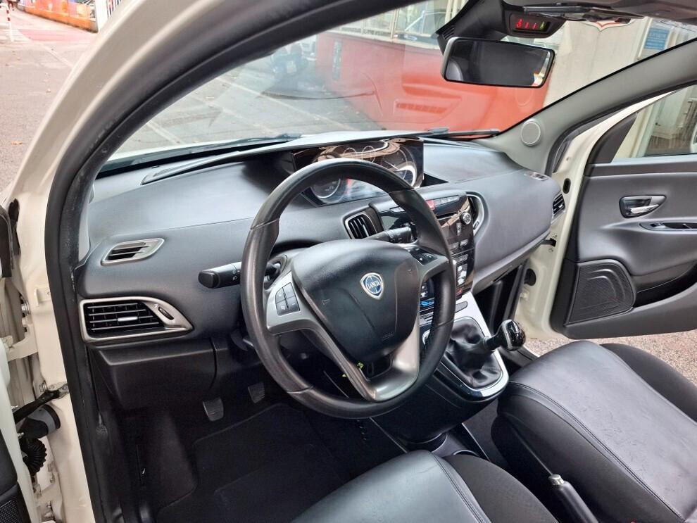 Lancia Ypsilon 1.3 MJT 95CV UNIPRO' PELLE TETTINO A FULL