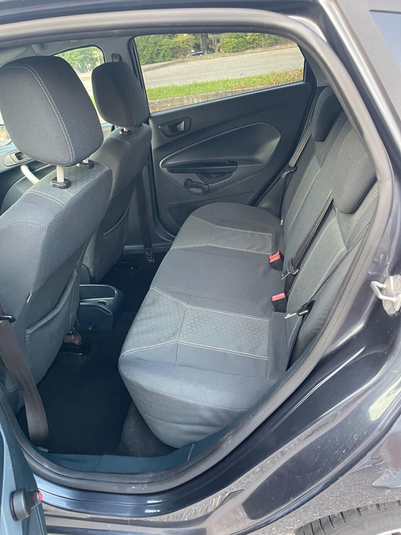 Ford Fiesta 1.4 TDCi 5p. Titanium