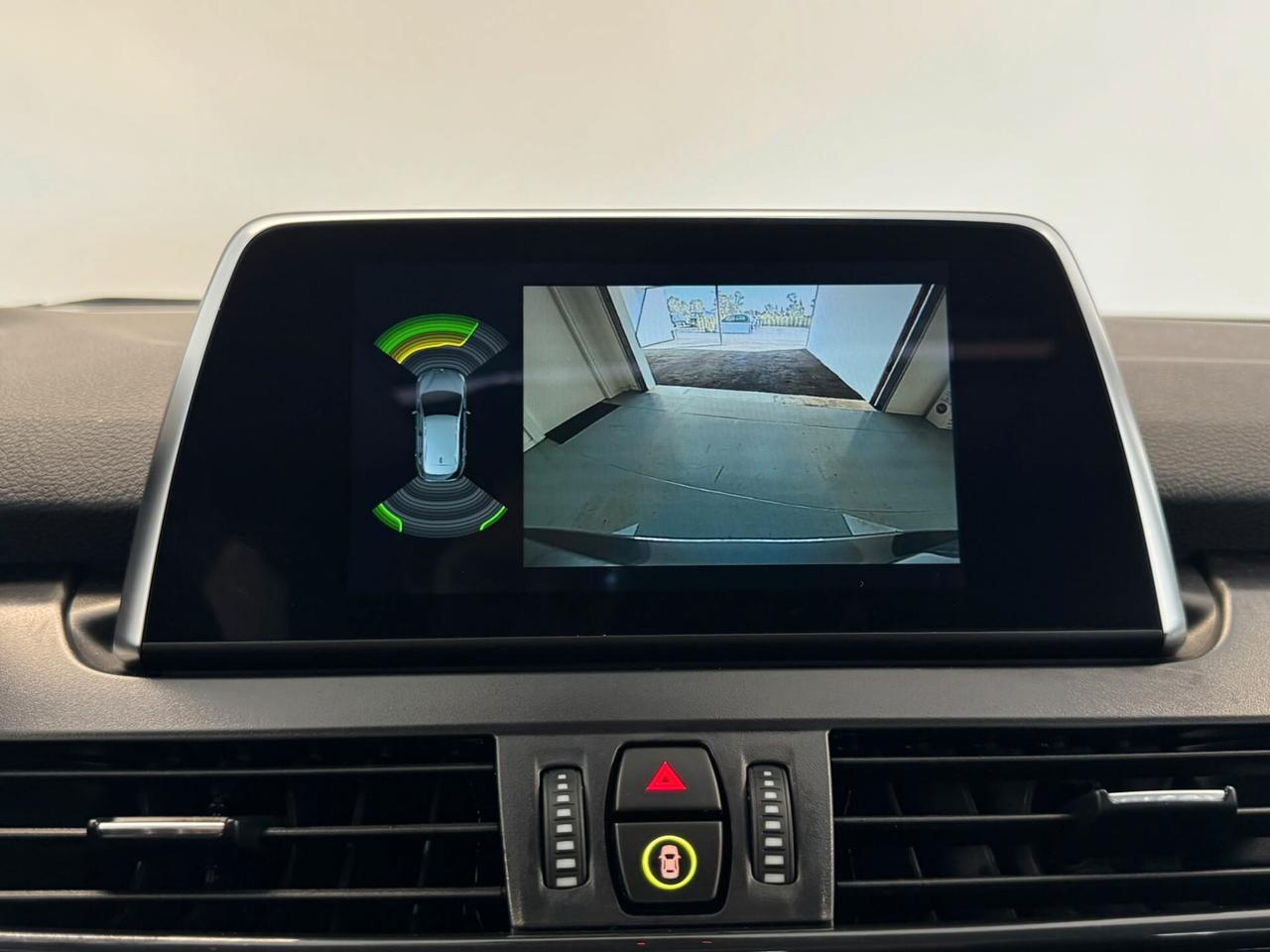 Bmw 2er Active Tourer 225xe iPerformance Business aut.