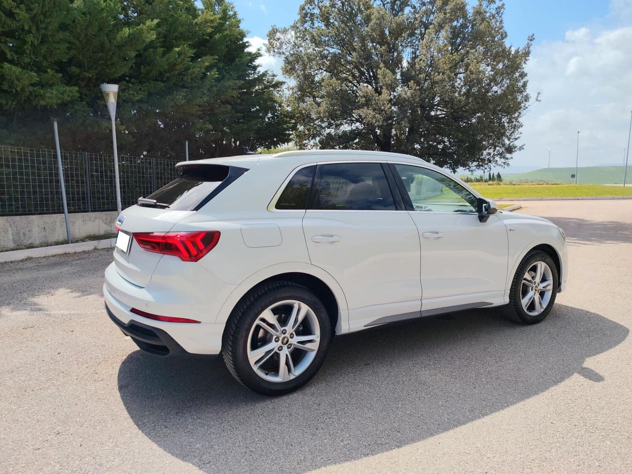 Audi Q3 35 TDI S tronic S line edition