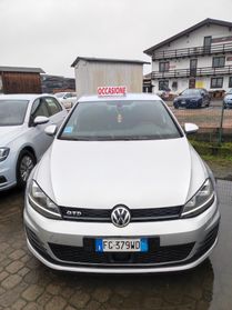 Volkswagen Golf 2.0 TDI 5p. 4MOTION Highline BlueMotion Technology