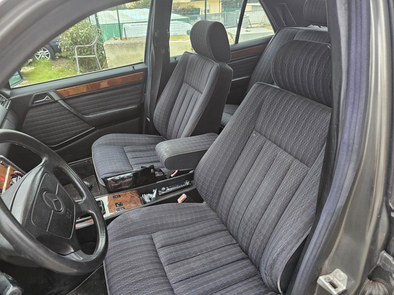 Mercedes-benz 200 e 16v gpl