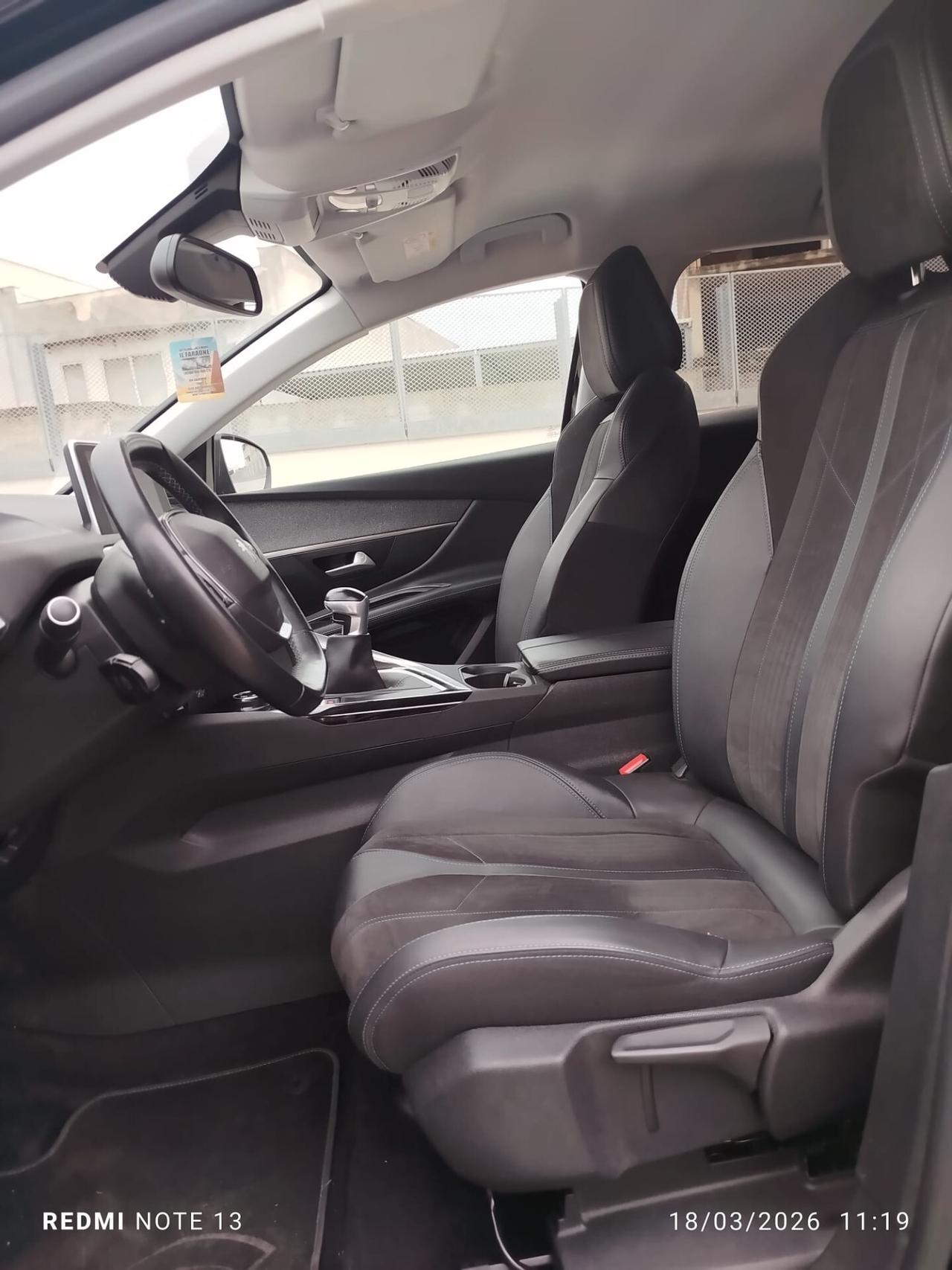 Peugeot 3008 BlueHDi 130 S&S Crossway