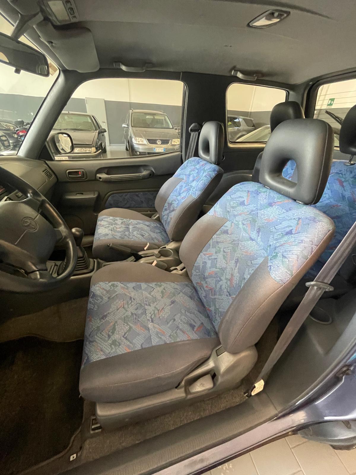 Toyota RAV 4 2.0i 16V cat 3 porte