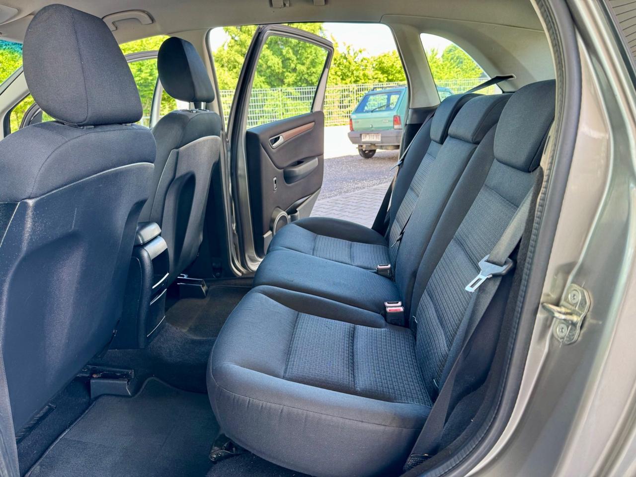 Mercedes B 150 Sport benzina ok neopatentati 5porte no limiti ambientali
