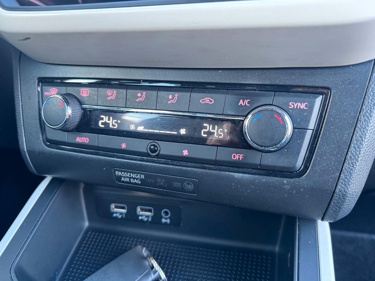 Seat Arona 1.6 TDI 95 CV XCELLENCE Led*Carplay