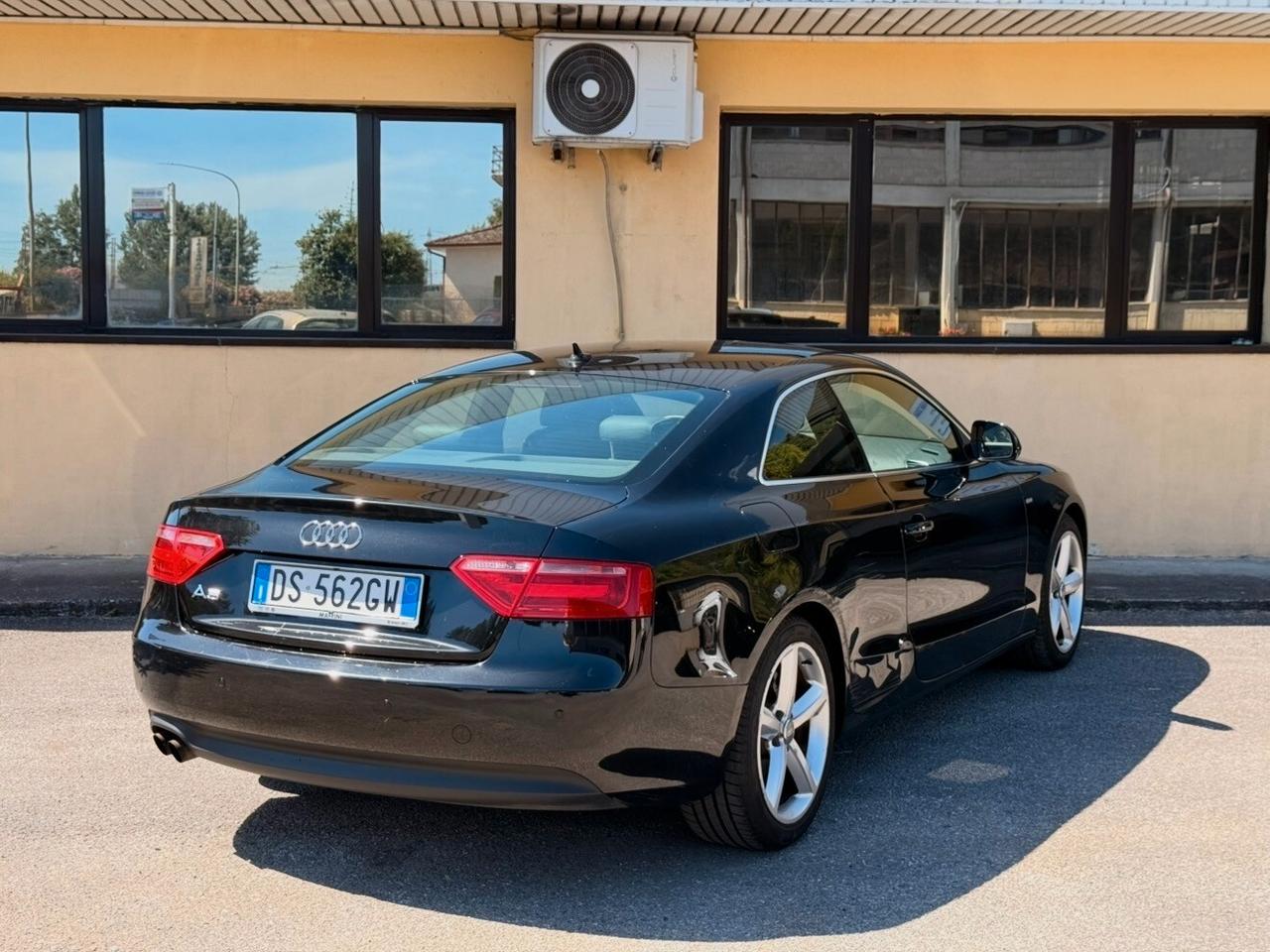 Audi A5 1.8 Coupè TFSI S-Line