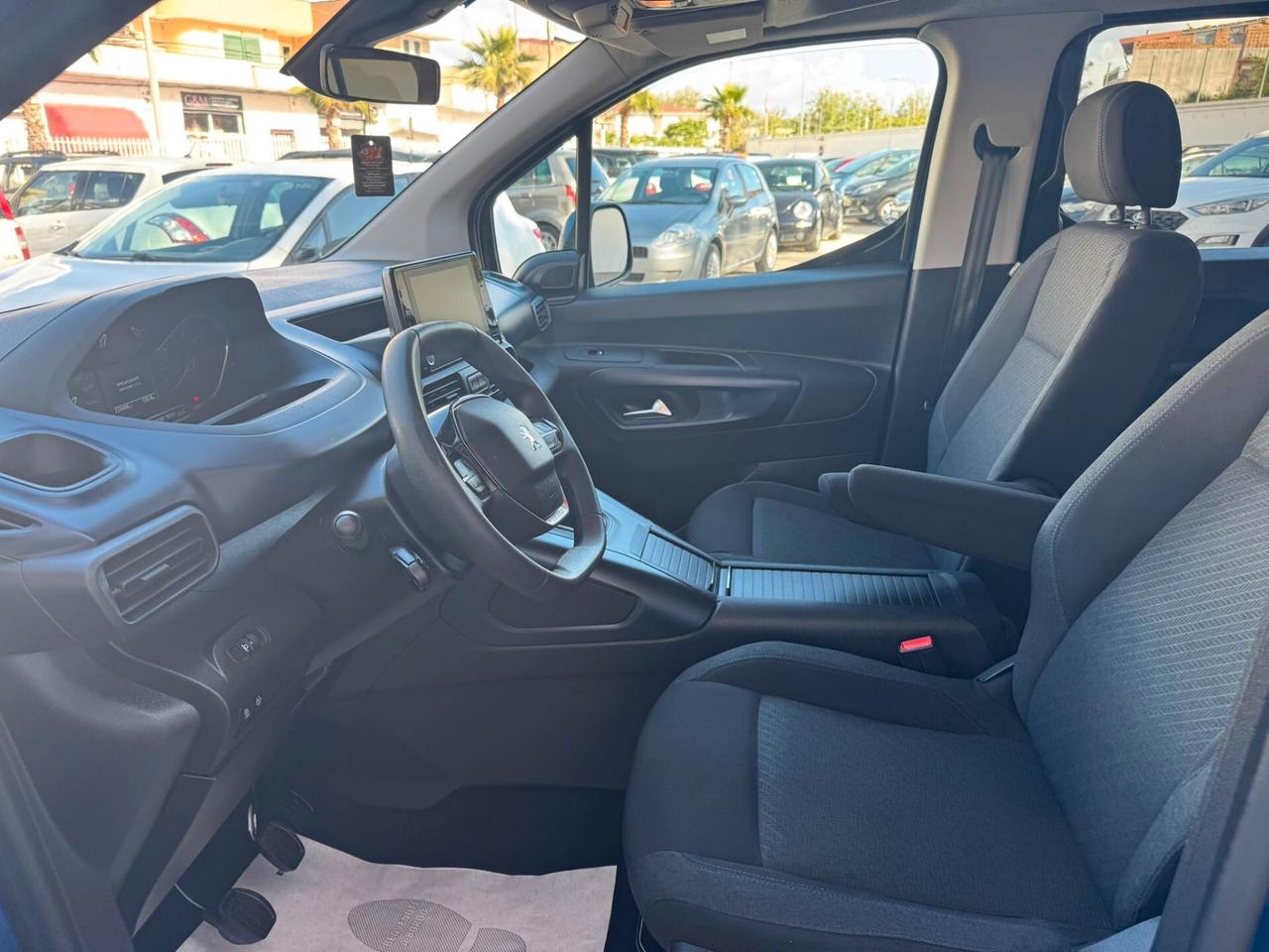 Peugeot Rifter BlueHDi 130 S&S Allure 7 posti