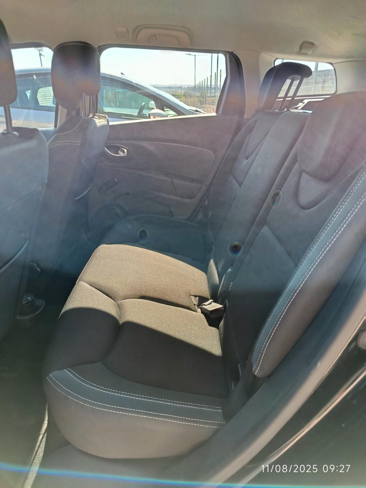 Renault Clio Sporter dCi 8V 75 CV Moschino Intens