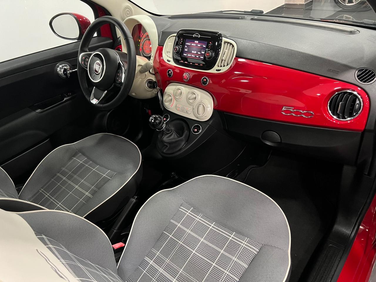 Fiat 500 1.2 LOUNGE 69 cv