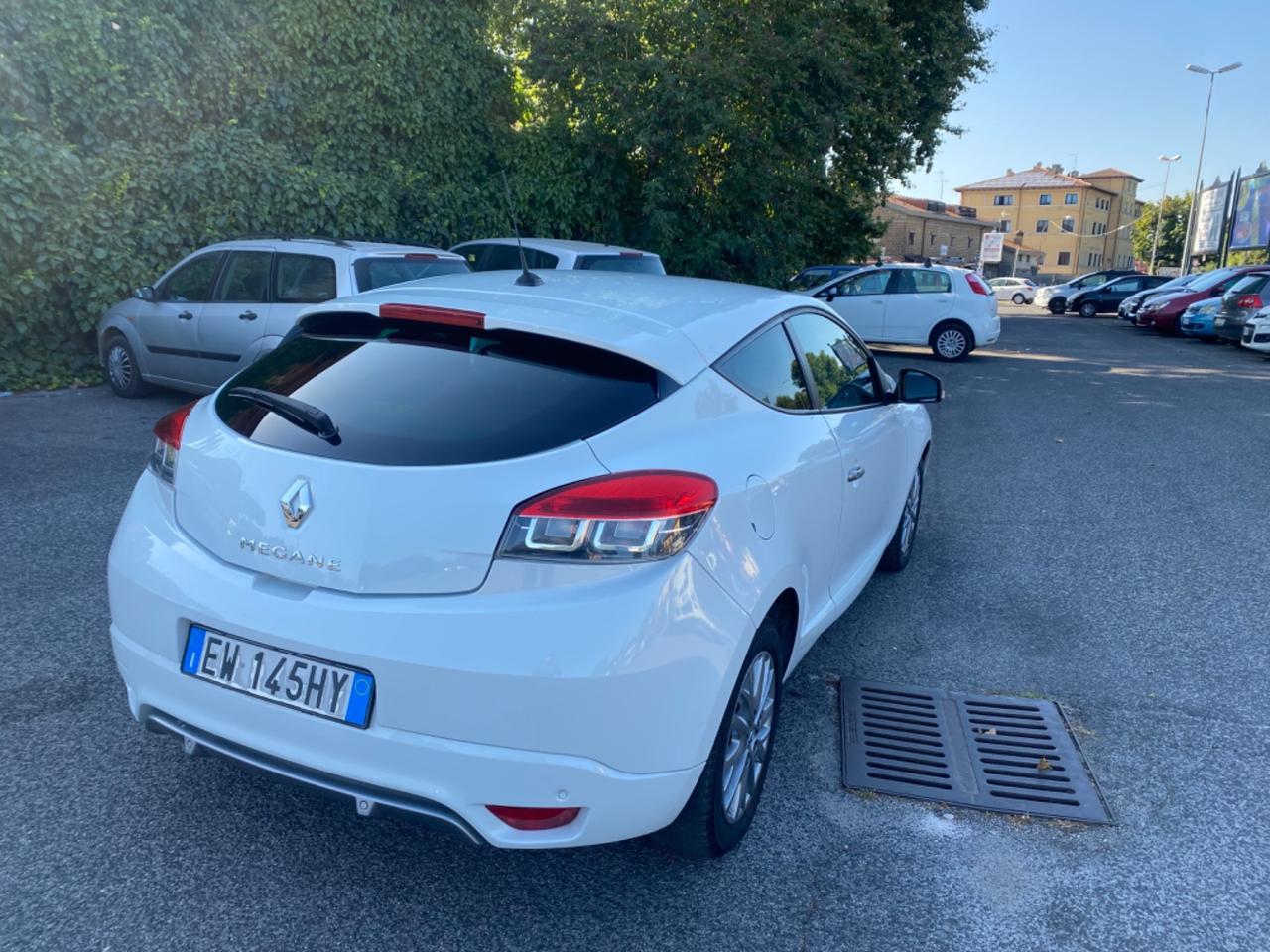 Renault Mégane Coupé 1.5 dCi 110CV EDC Energy GT Line