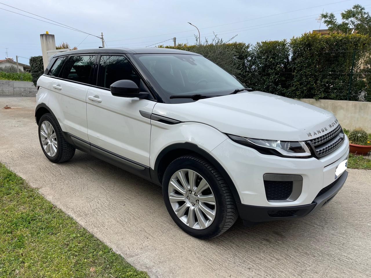 Land Rover Range Evoque 2.0 TD4 150 CV 5p. SE Dynamic