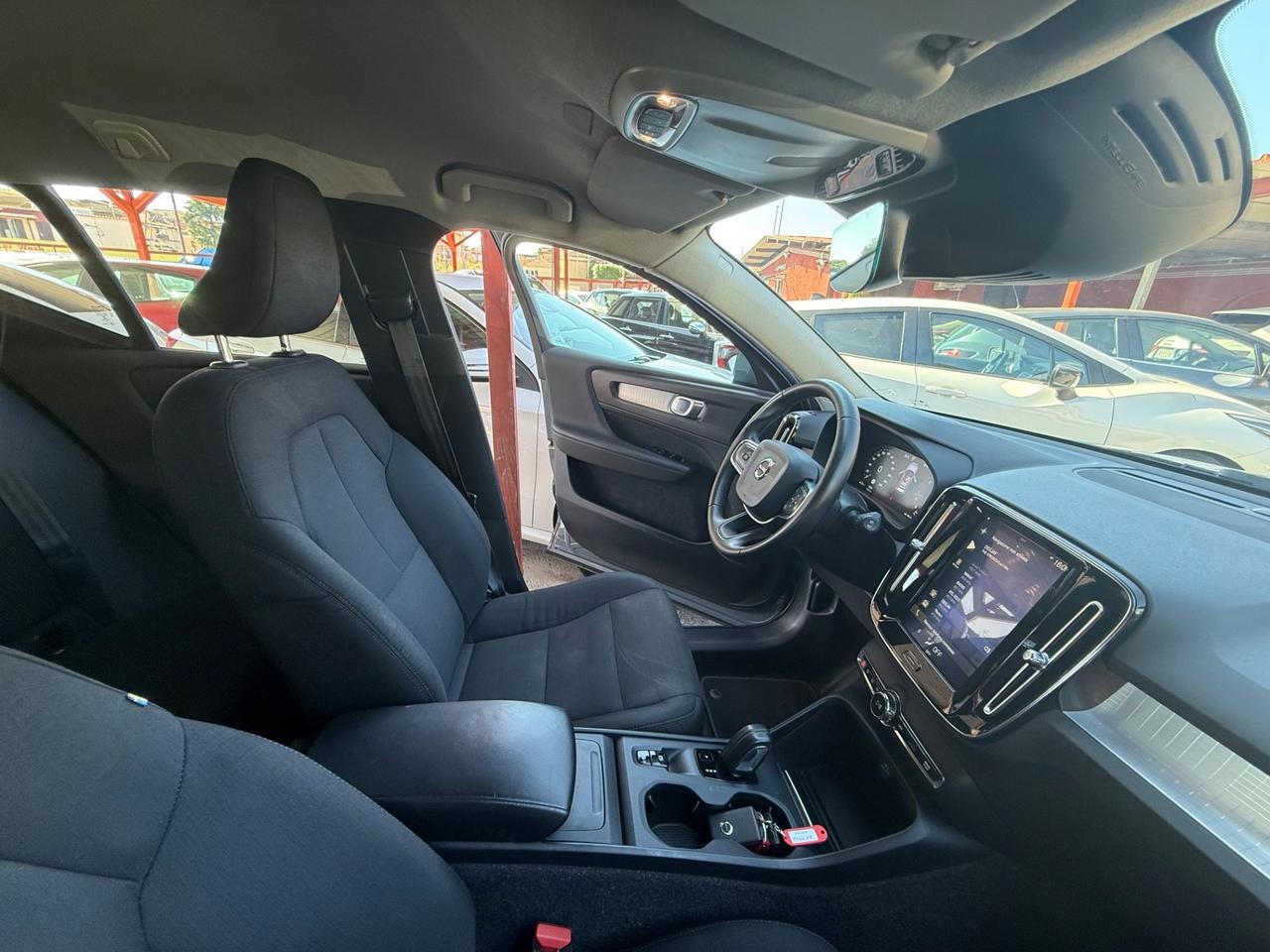 XC40 D3 Momentum-unipro-rate-garanzia -