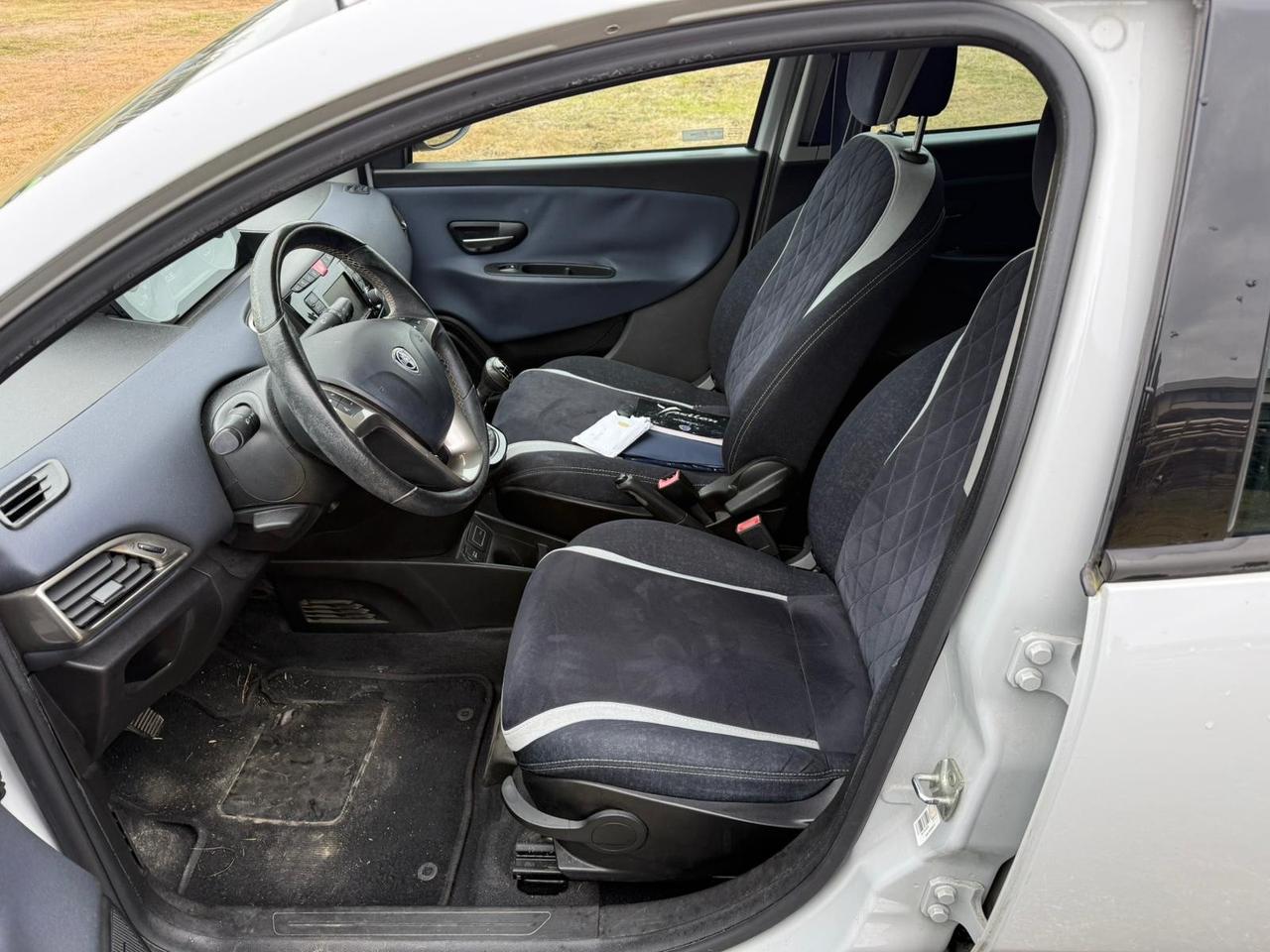 Ypsilon 1.3 MJT 16V 95 CV 5 porte S&S Platinum