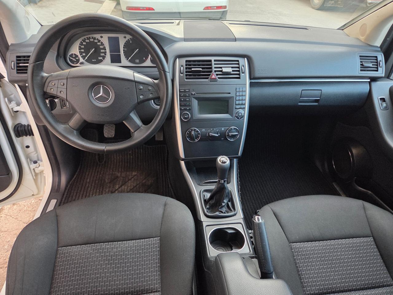 MERCEDES B200 2.0 CDI 140 CV KM CERTIFICATI