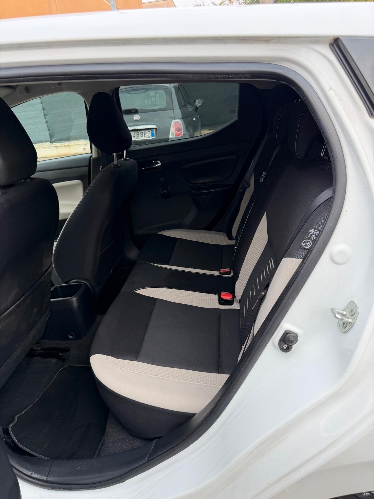 Nissan Micra 1.5 dci - NEOP. - NAV. - 12 MESI DI GARANZIA -