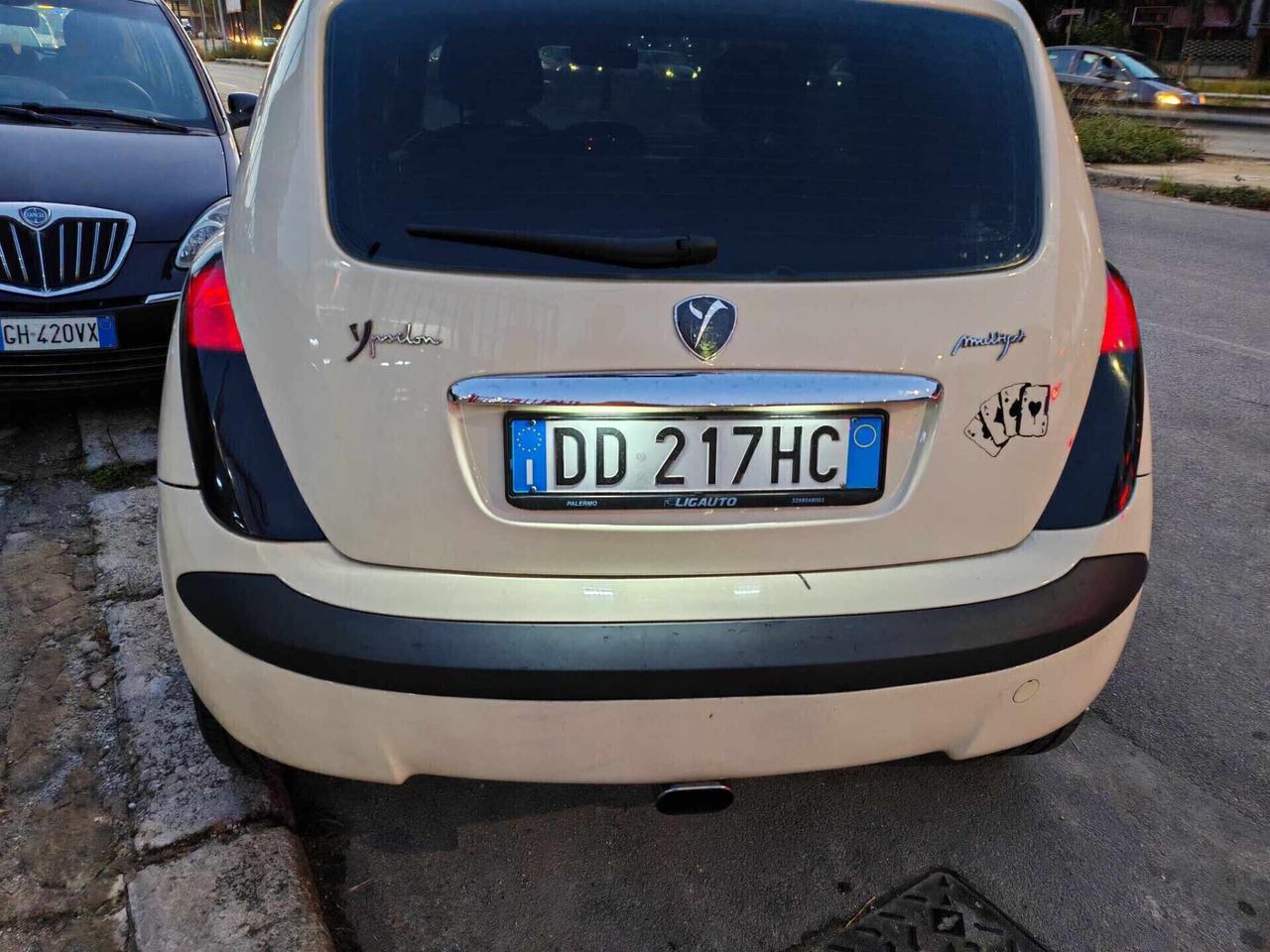 Lancia Ypsilon 1.3 diesel 11/2006 Cv70