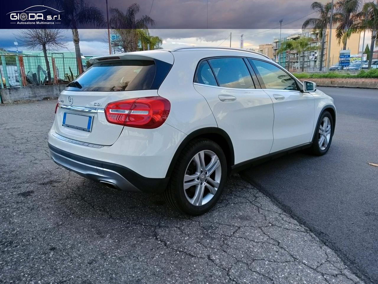 Mercedes-benz GLA 220 d LEGGERE DESCRIZIONE