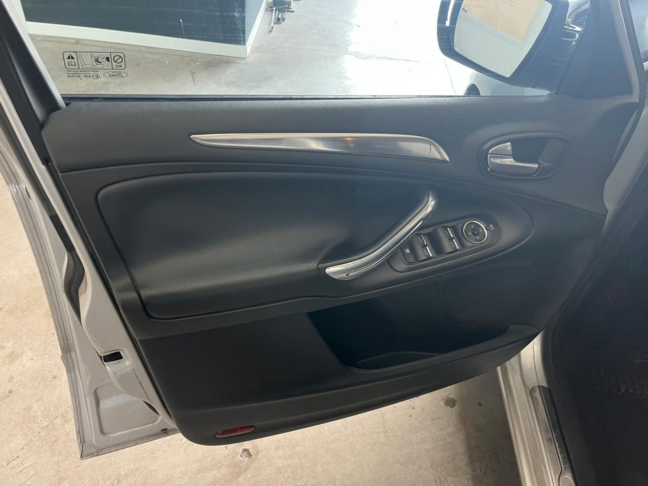 Ford S-Max 2.0 DIESEL 5 POSTI 140 CAVALLI