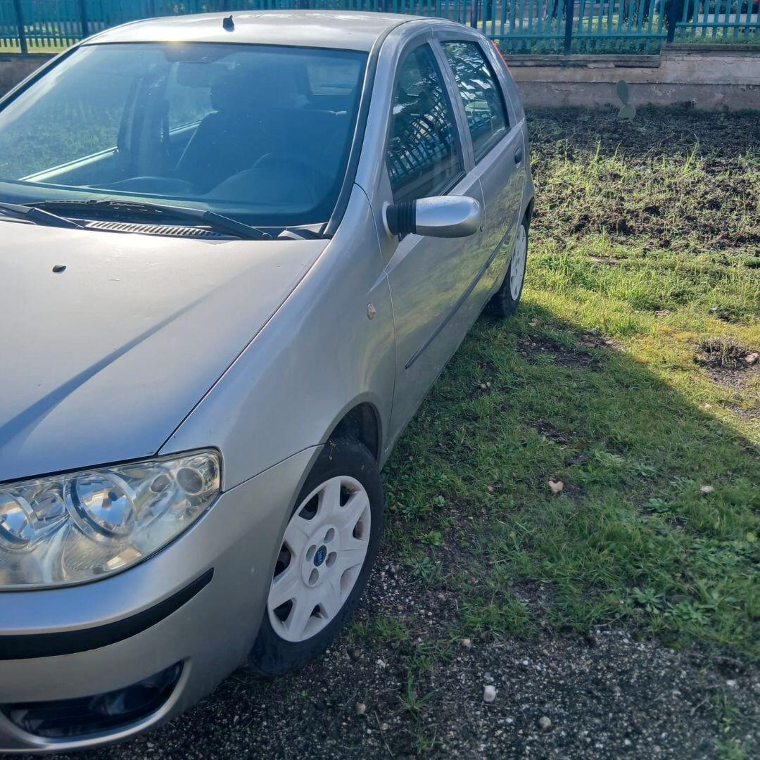 Fiat Punto 1.2i cat 5 porte ELX