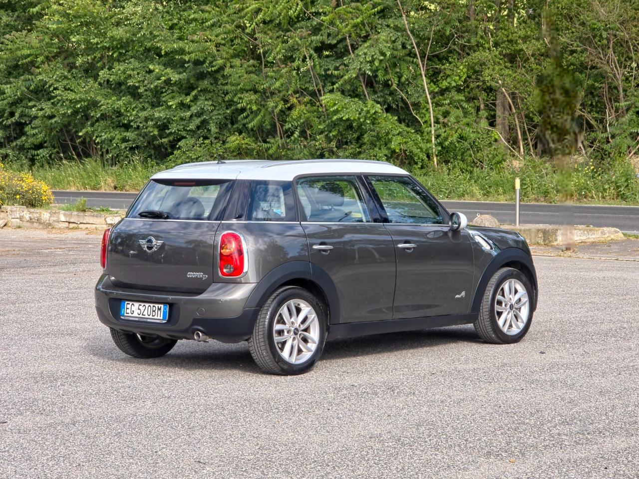 Mini Cooper D Countryman 1.6 ALL4x4 CV-111 2011-E5B Manuale