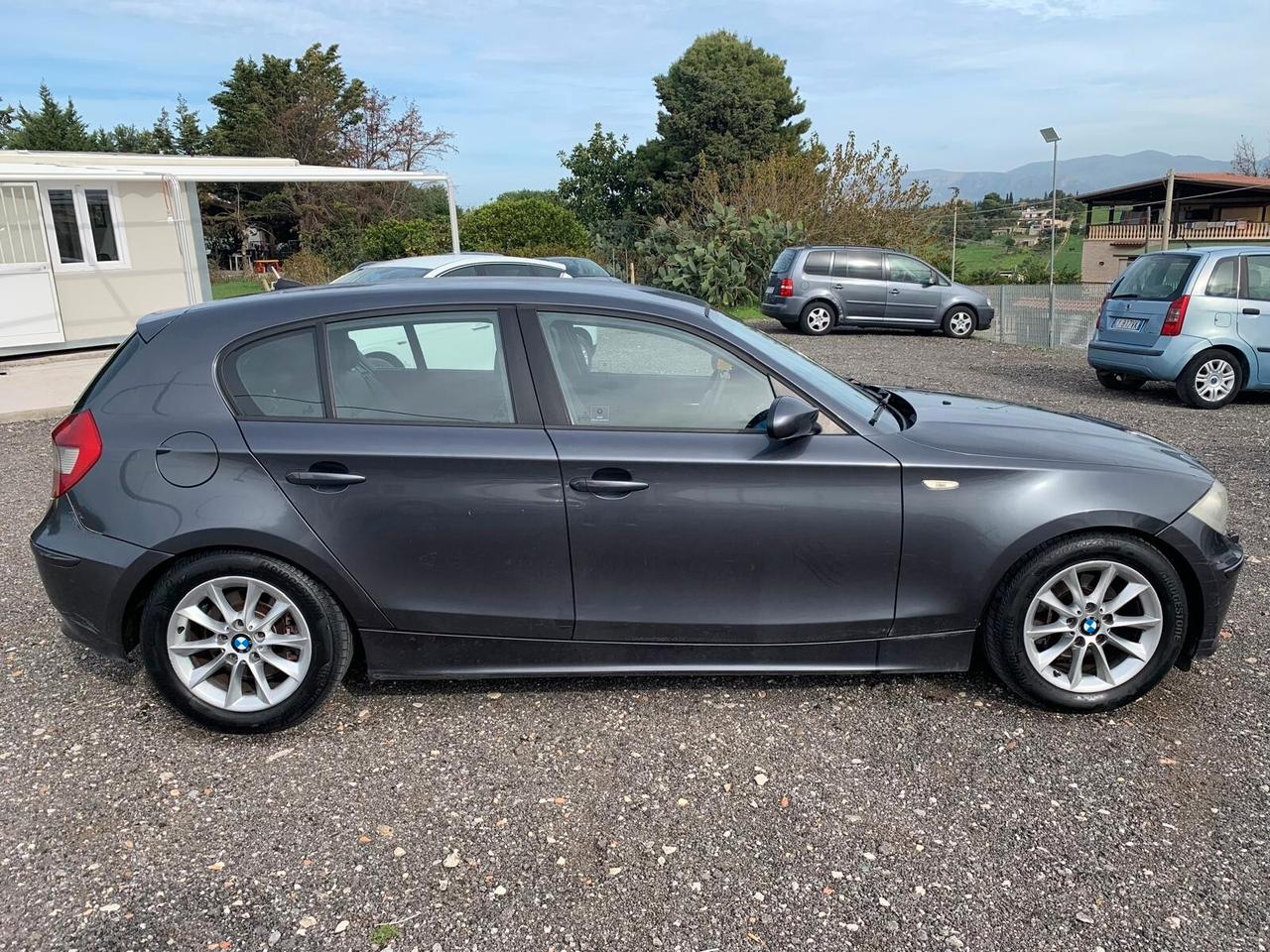 Bmw 120 118d cat 5 porte Futura