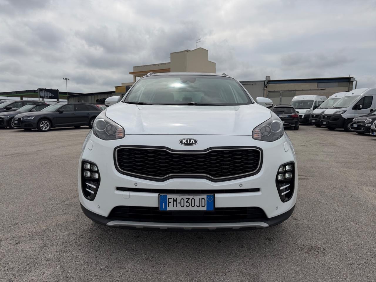 KIA SPORTAGE 1.7 CRD 141 GTLINE FULL TETTO PERLATA