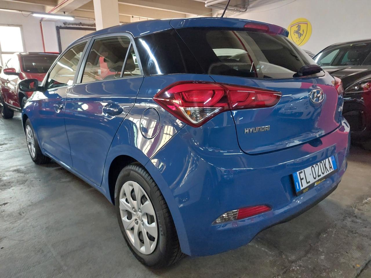 Hyundai i20 1.2 84 CV 5 PORTE 44000 KM!!! UNIPRO'!!! CLIMA FENDY RADIO USB!!! E6b