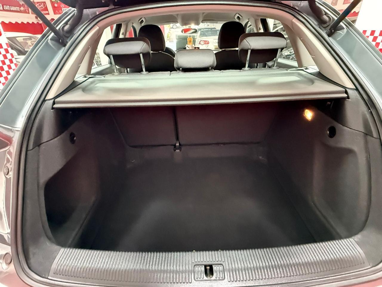 Audi Q3 2.0 TDI 140cv Business plus - 2012