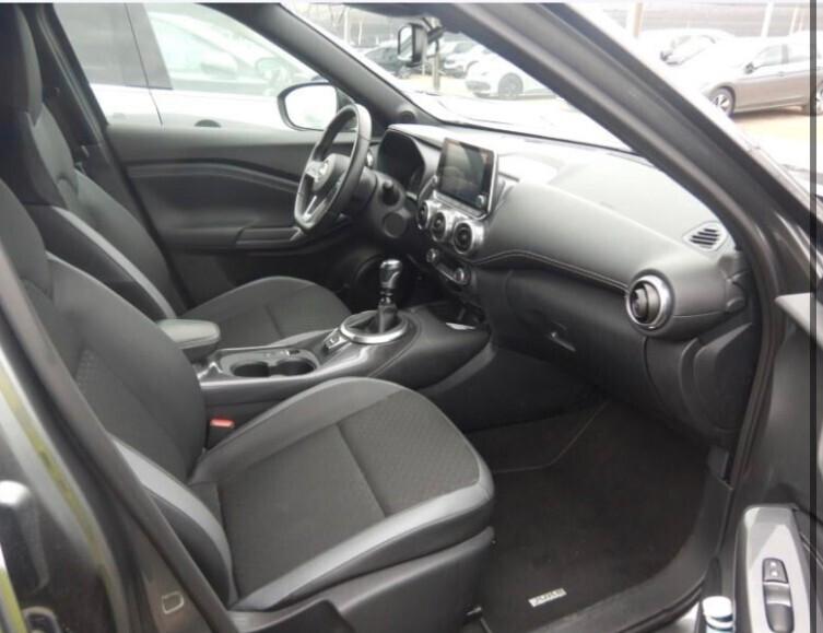 Nissan Juke 1.0 DIG-T 114 CV DCT N-Connecta