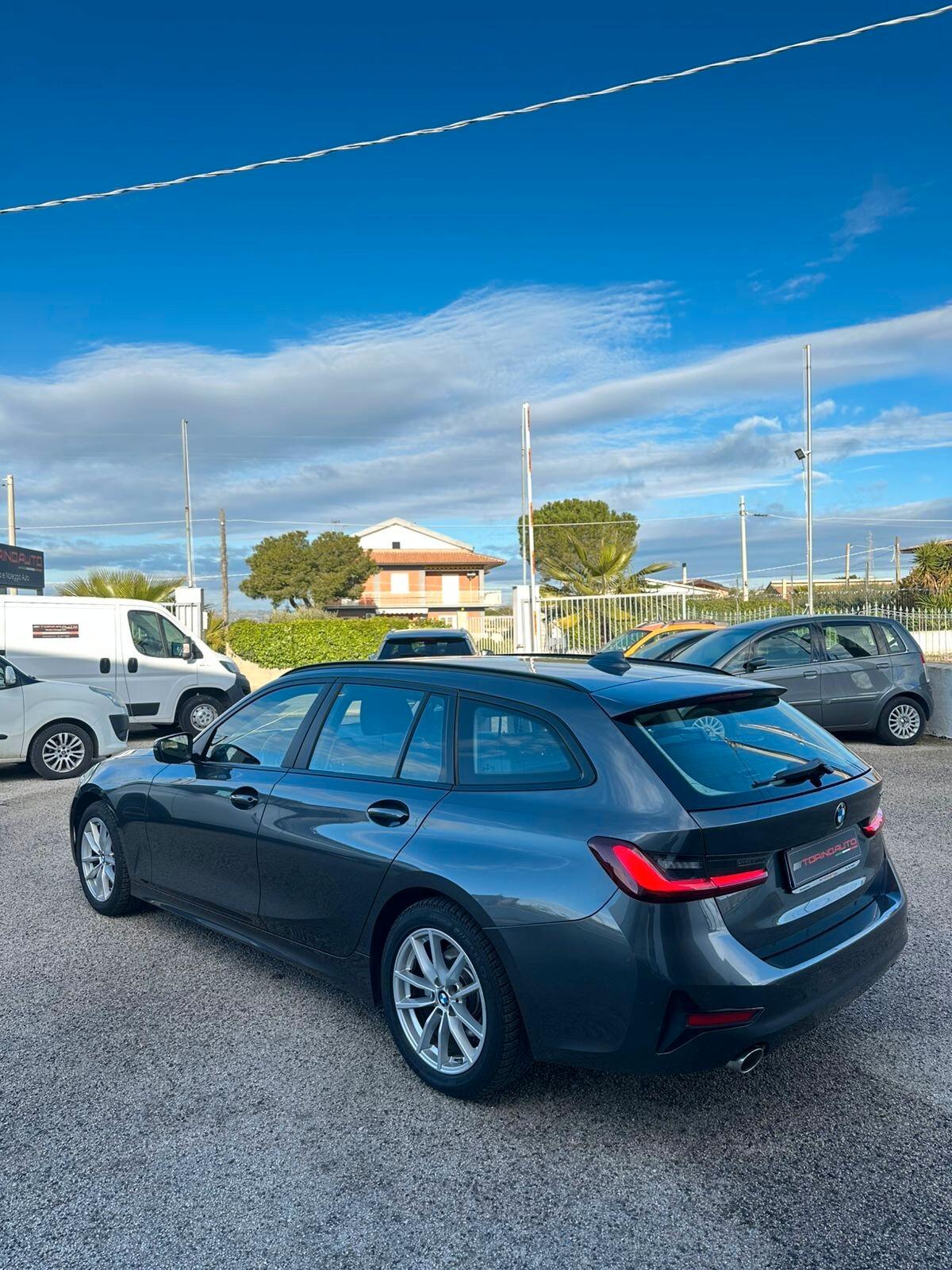 Bmw 318d 48V Touring Sport