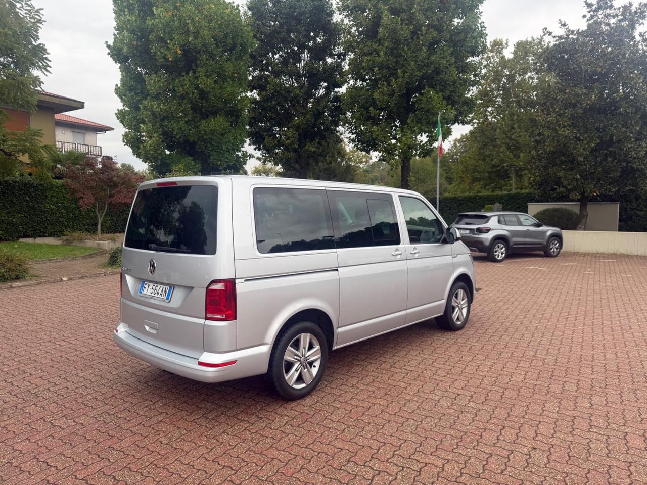 Volkswagen Caravelle 2.0 TDI 150CV DSG