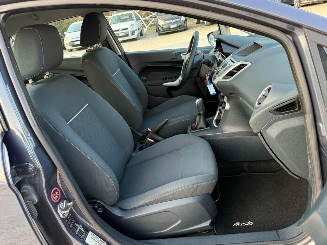 Ford Fiesta 1.4 16V 5p.Bz.- GPL Business UNICO PRO