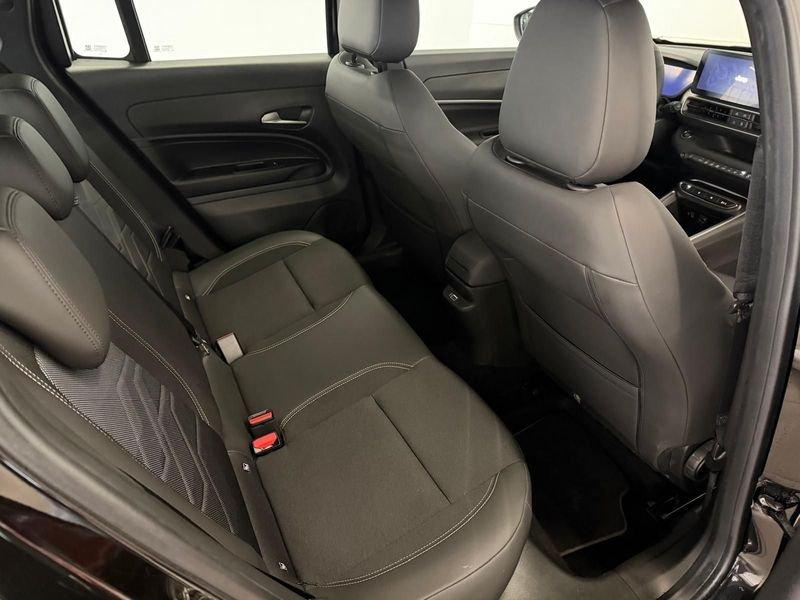 Jeep Avenger BEV BEV 156cv Altitude Pompa Di Calore Winter pack