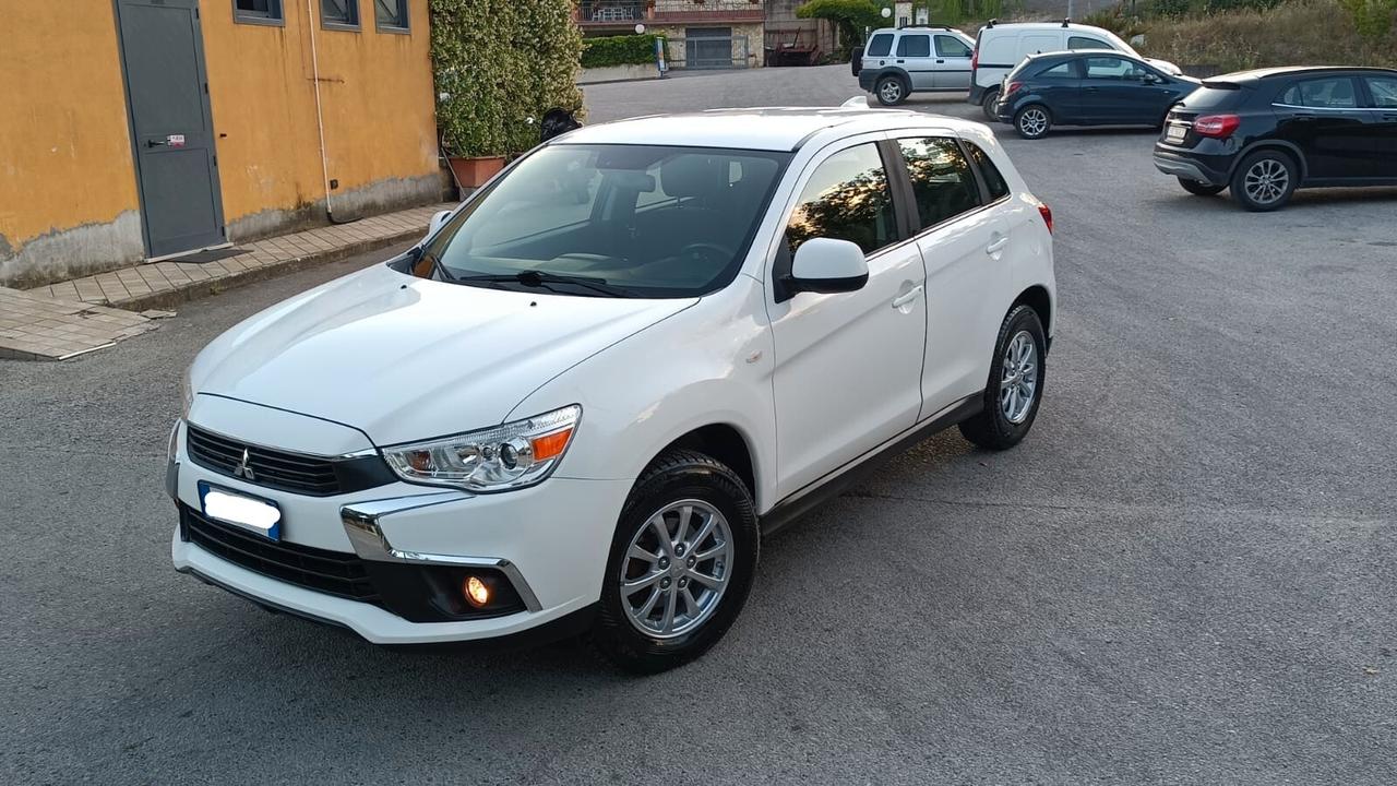 Mitsubishi ASX 1.6 diesel 2017 navigatore e retrocamera