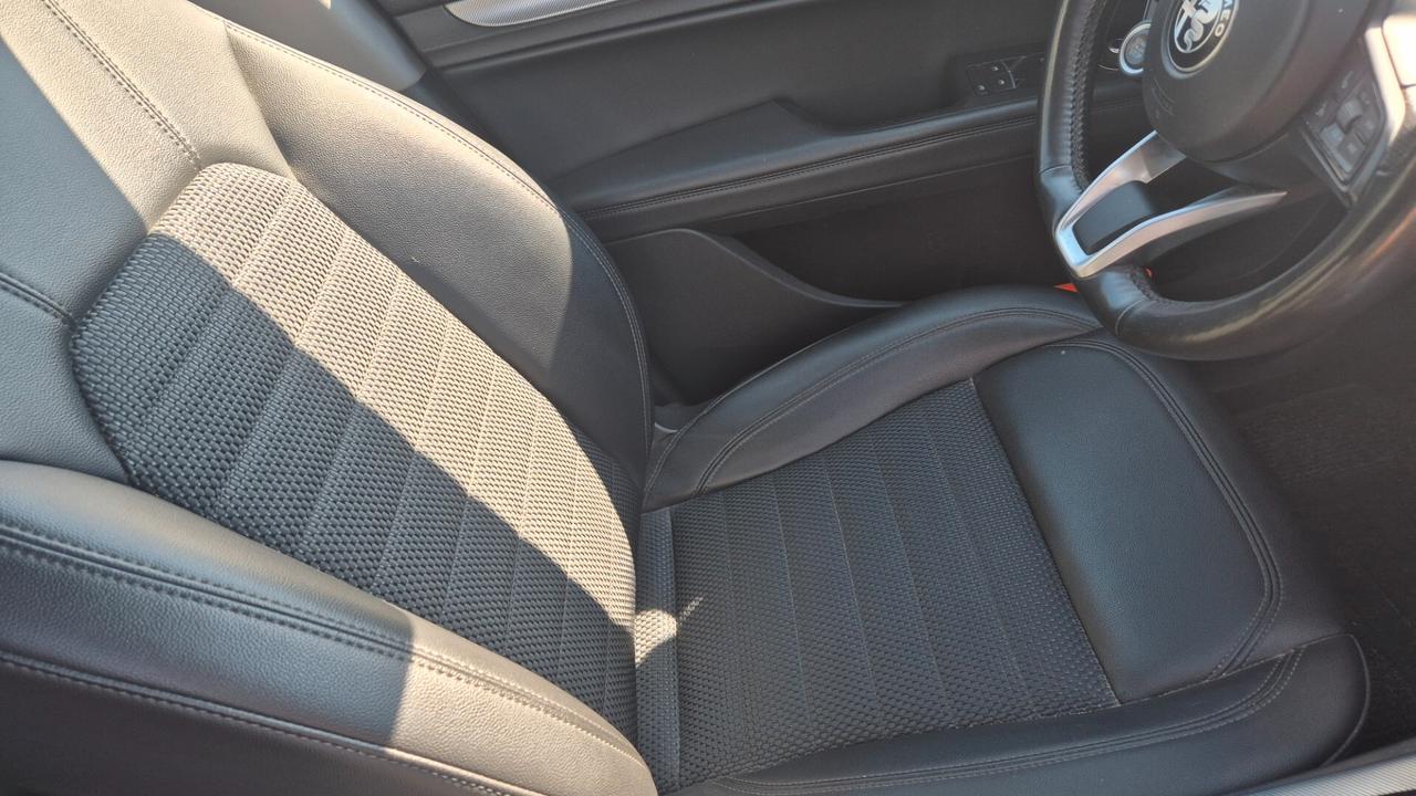Alfa Romeo Stelvio 2.2 Turbodiesel 190 CV AT8 Q4 Sprint