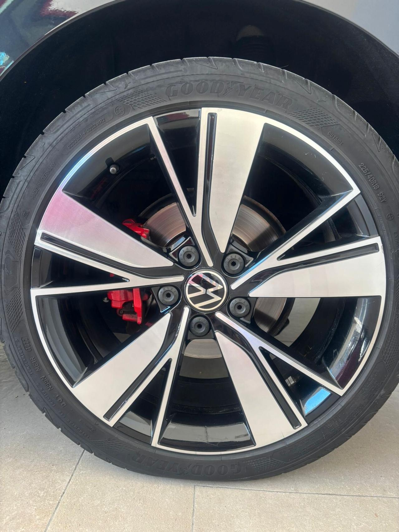 Volkswagen Golf 2.0 TDI GTD DSG