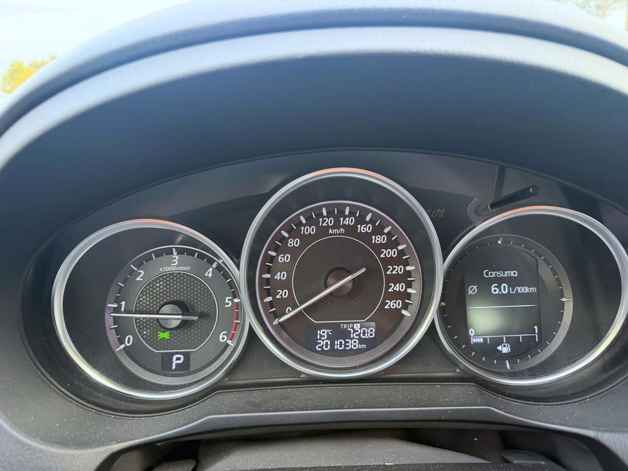 Mazda 6 2.2 Skyactiv-D BERLINA EURO6B