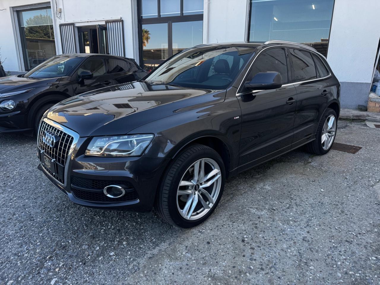 Audi Q5 2.0 TDI 170 CV quattro
