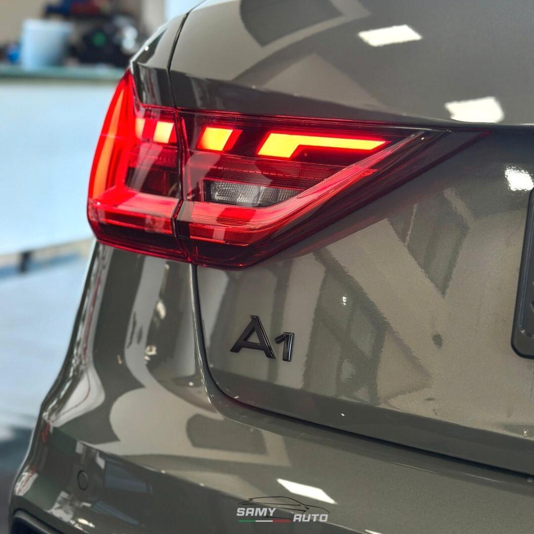 Audi A1 SPB 30 TFSI S tronic Identity Black