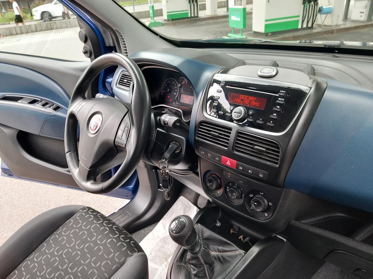 Fiat Doblò 1.6 MJT Emotion 7 Posti