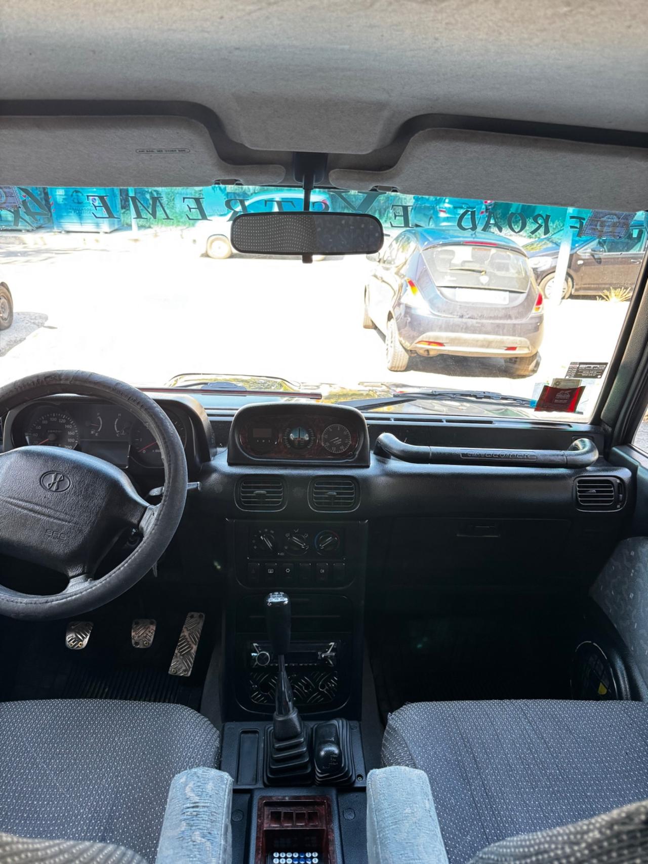 Hyundai Galloper 2.5 TDI Corto